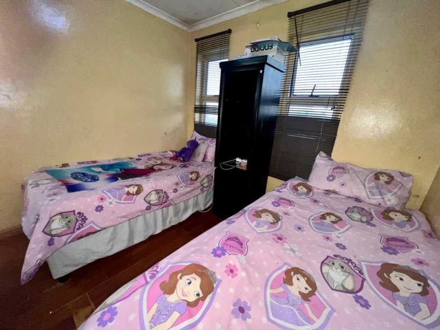 2 Bedroom Property for Sale in Harmony Village Western Cape